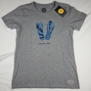 NEW Life Is Good FLIPFLOPS Livin on a ( prayer ) Pair TSHIRT s small NWT